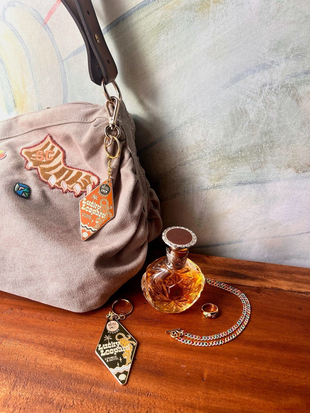 Lucky Leopard Lounge Motel Keyring - GINGER (Trade Pack 4)